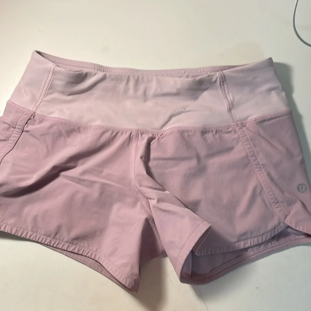 lululemon lavender speed up shorts - Picture 2 of 4
